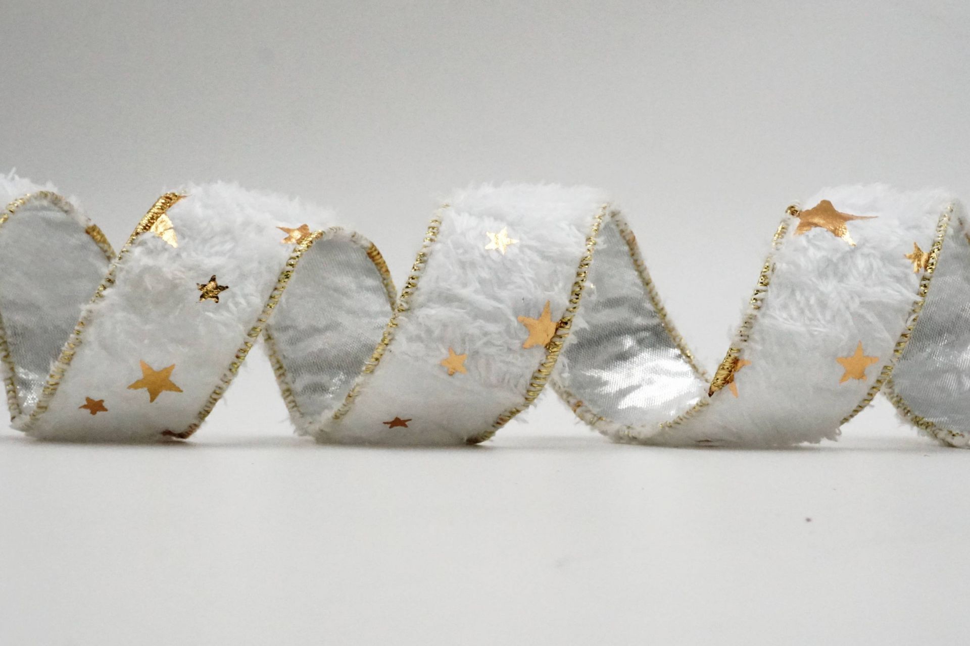 Κορδέλα με Χριστουγεννιάτικα αστέρια